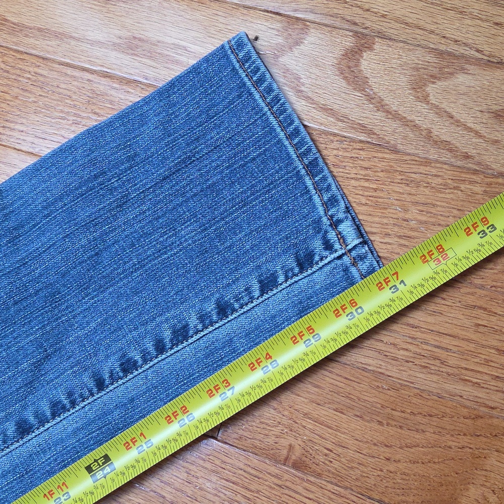 Lucky Brand Low Rise Light Wash Bootcut Jeans Whiskered Sz 26 - Picture 14 of 16
